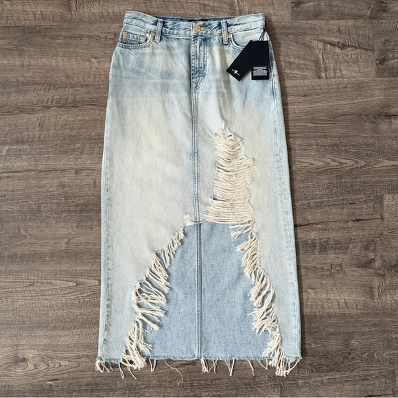 7 For All Mankind Denim Midi Skirt Asymmetrical Raw Hem NWT Size 25 Peaches - Picture 2 of 13